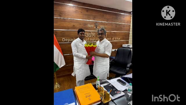 सूर्यगढ़ा-बाबा श्रृंगी ऋषि धाम को पर्यटन स्थल एवं सौंदर्यीकरण को लेकर एक लिखित आवेदन मंत्री जी को दिया गया।