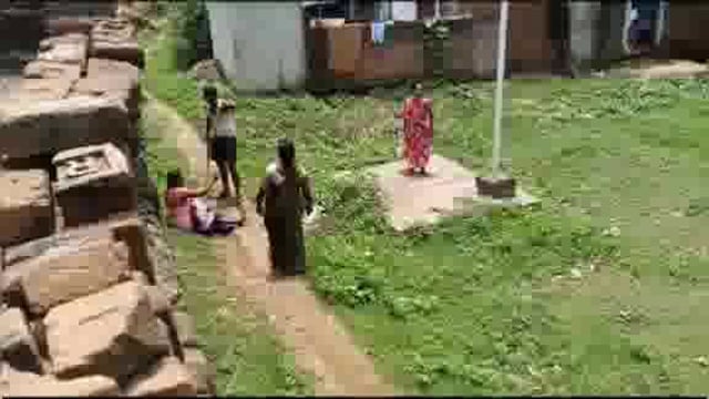 एक आशा कार्यकर्ता के साथ बेरहमी से मारपीट करने का वीडियो हुआ वायरल, सुईया थाना में मामला हुआ दर्ज, थानाध्यक्ष ने लिया सं