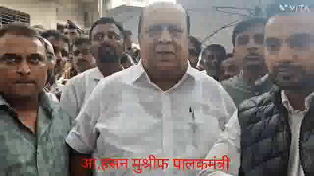 आकिवाट( शिरोळ) मध्ये पिण्या चे पाणी स़ोडणेस ट्रॅक्टर मधून जात असता ट्रॅक्टर उलटल्याने उड्या मारल्या दोघे बेपत्ता एक मयत 