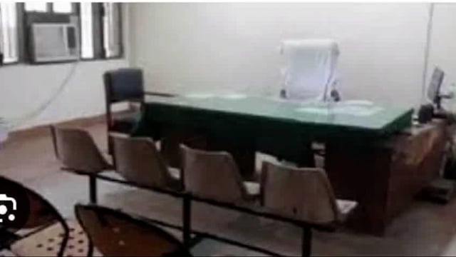 चार चिकित्सा पदाधिकारी को स्पष्टीकरण एवं वेतन काटने का निर्देश