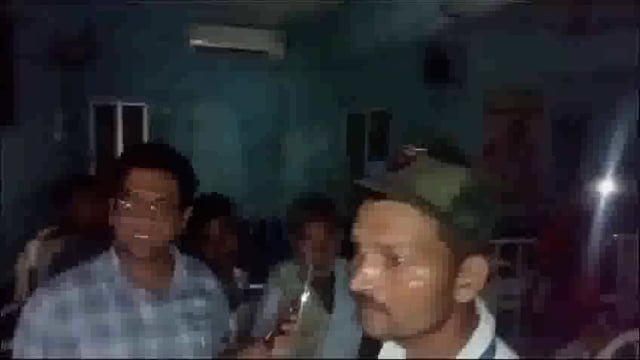 रेफरल अस्पताल प्रसव कक्ष में शार्ट सर्किट से एसी में लगी आग; मची अफरातफरी: चिकित्सक की सुझ बुझ से दुर्घटना टली