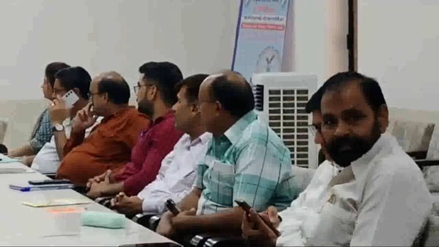 लक्सर तहसील दिवस पर मौजूद अधिकारियों की संख्या 30 शिकायते पहुंची 18 अनुपस्थित अधिकारी तलब!