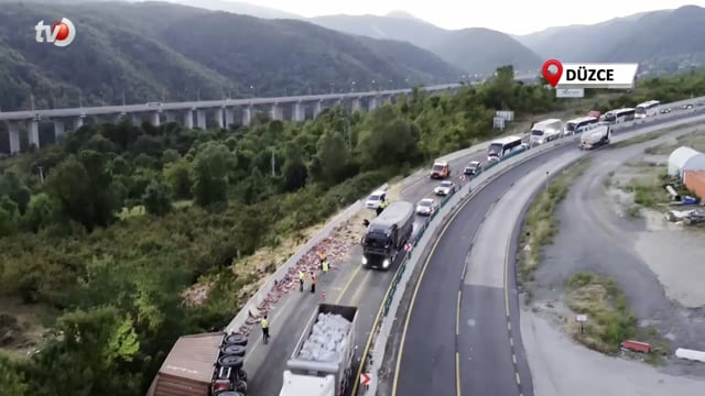 Kaza Sonrası Bolu Dağı'nda Kilometrelerce Araç Kuyruğu Oluştu