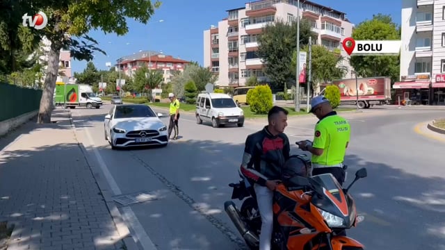 Onlarca Araç Denetlendi Kurallara Uymayan Sürücülere Göz Açtırılmadı