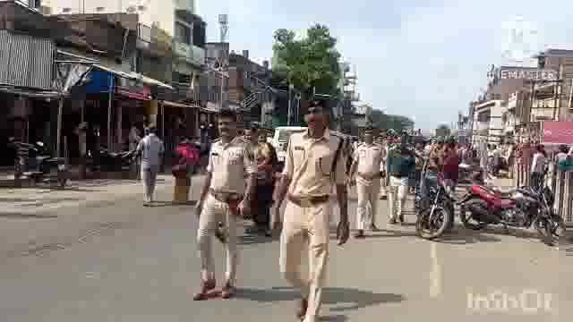 सूर्यगढ़ा बाजार एन एच 80 को अतिक्रमणकारियों से कराया गया अतिक्रमण मुक्त ।