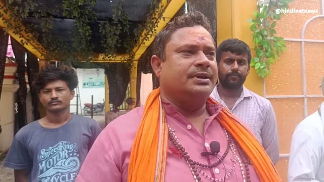 शुभ मुहूर्त में राखी बांधे 