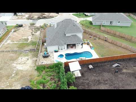 Barrier Reef Fiberglass Swimming Pool – from Maximum Pools and Spas Thumbnail