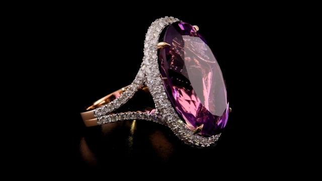 Storks Diamond