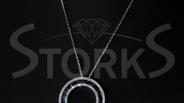 Storks Diamond
