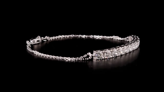 Storks Diamond
