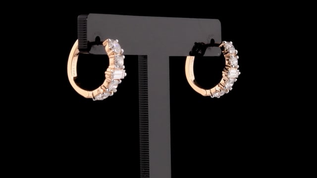 Storks Diamond