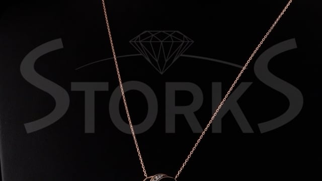 Storks Diamond