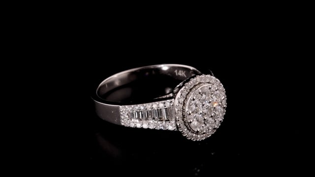 Storks Diamond