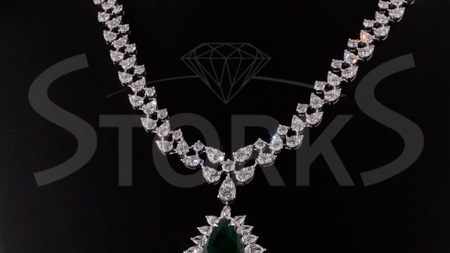 Storks Diamond