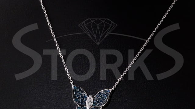 Storks Diamond