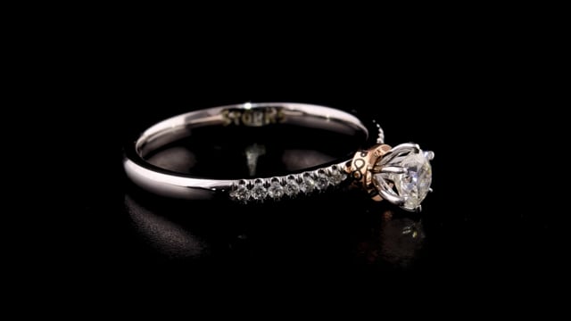 Storks Diamond