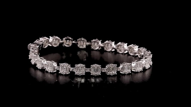 Storks Diamond