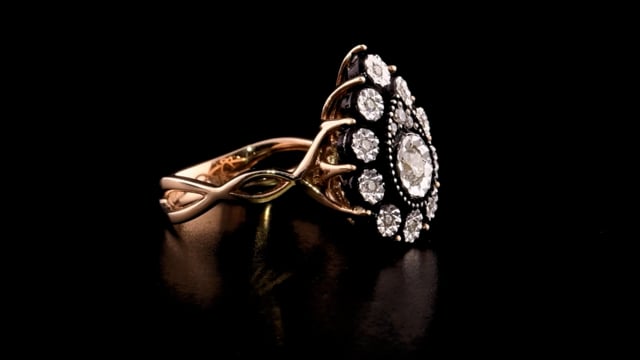 Storks Diamond
