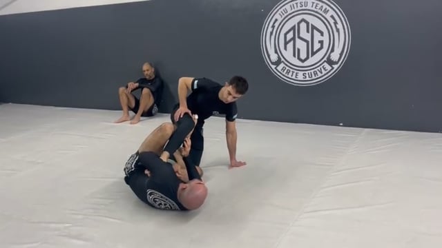 Aoki desde Irimi Ashi (Single leg X)